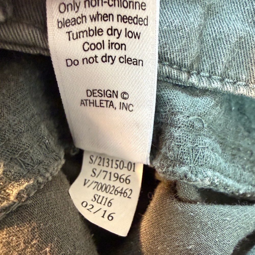 Athleta Olive Green Organic Cotton Utility Shorts Size 8 - Picture 11 of 12